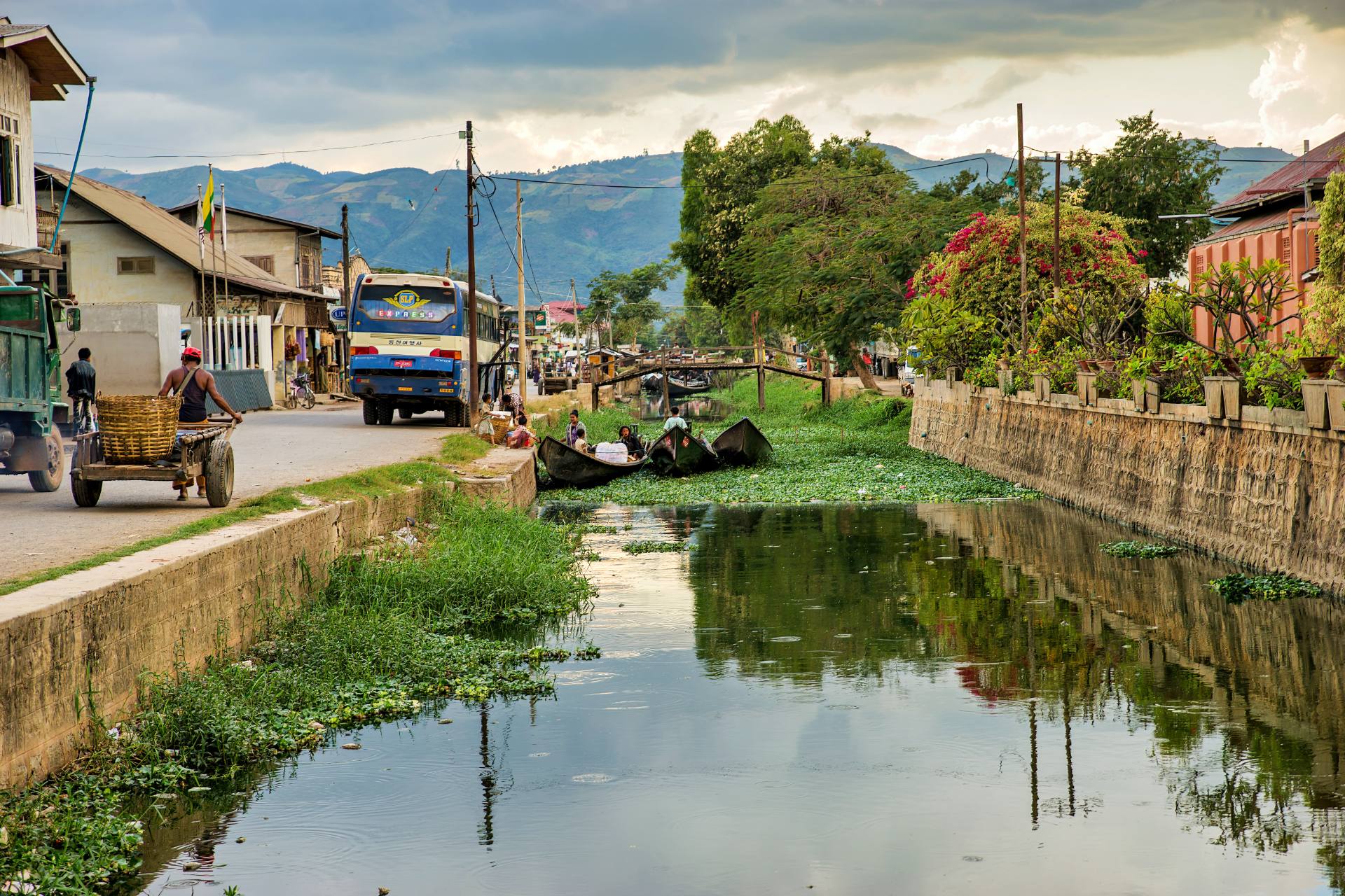 Abendlicher Spaziergang durch Nyaung Shwe
